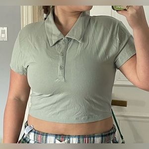 Cropped sage polo